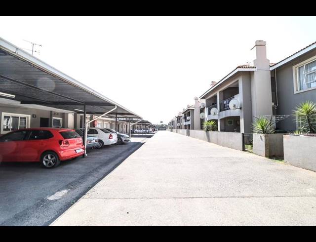 1 BEDROOM TOWNHOUSE FOR SALE IN BRENTHURST